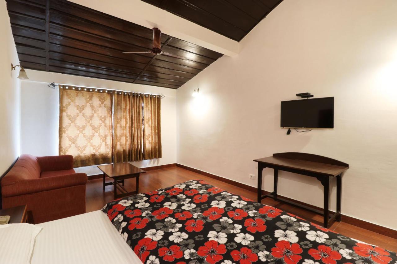 Hotel Himalayan Club Мусори Екстериор снимка