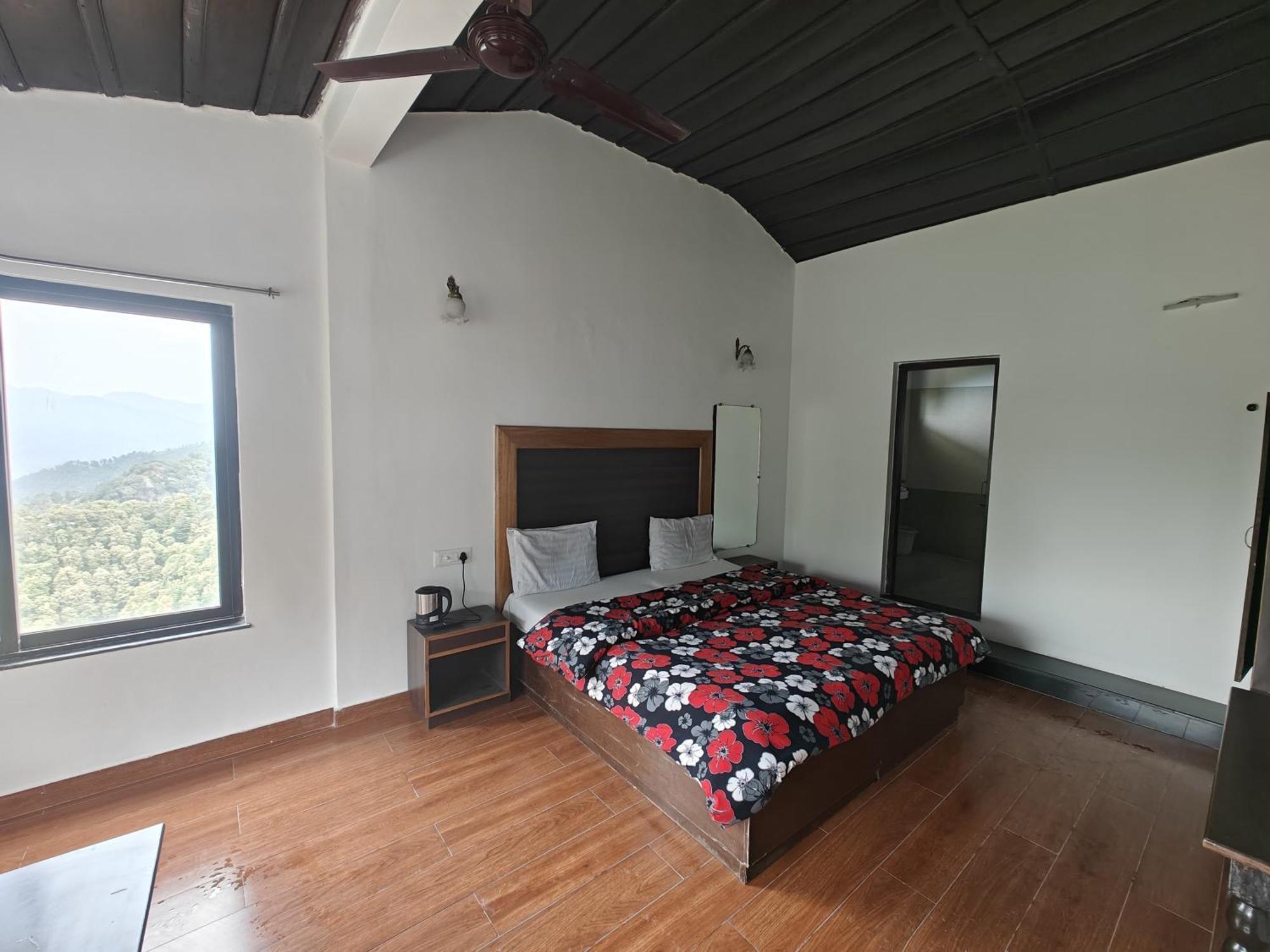 Hotel Himalayan Club Мусори Екстериор снимка