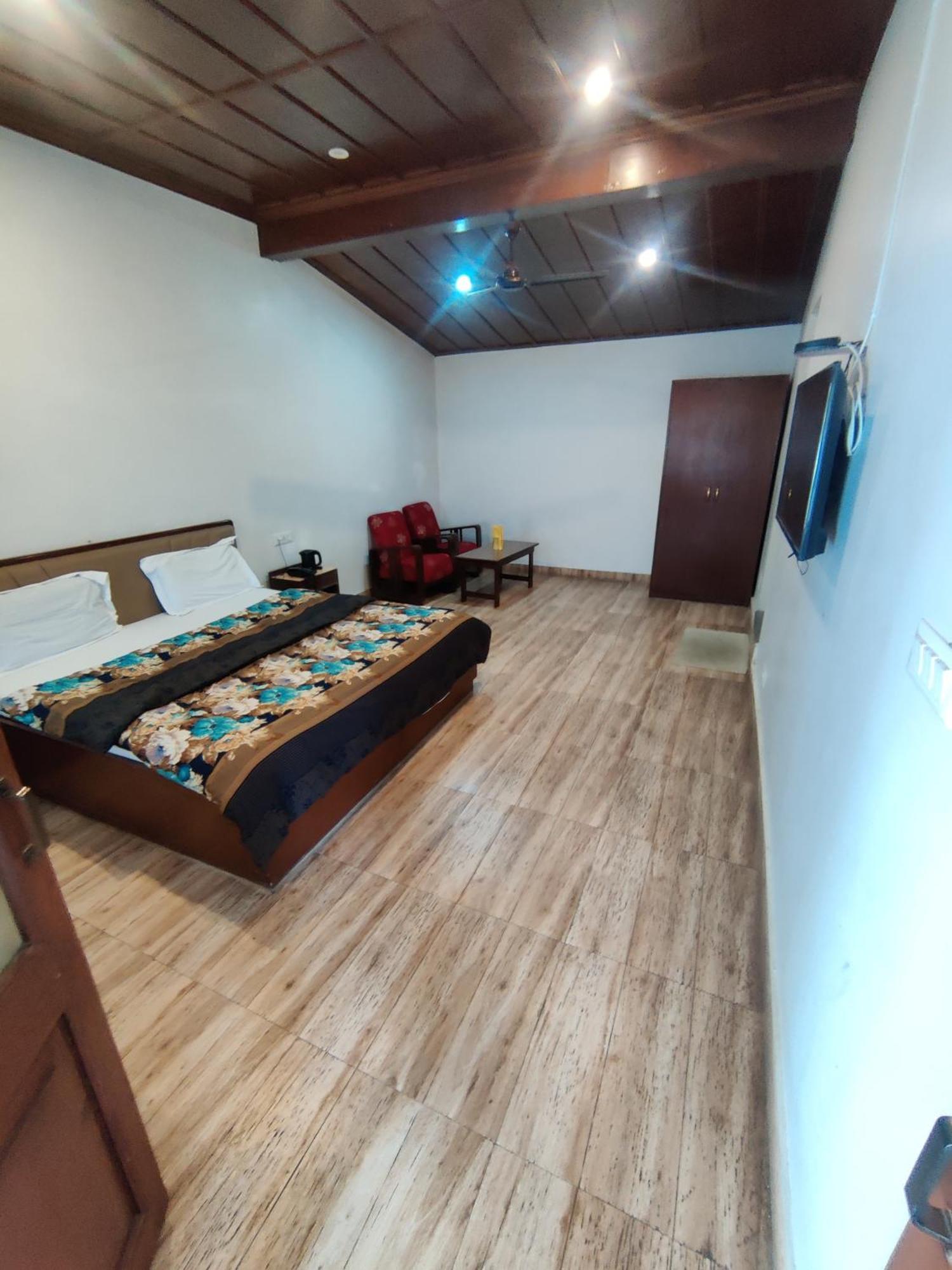 Hotel Himalayan Club Мусори Екстериор снимка